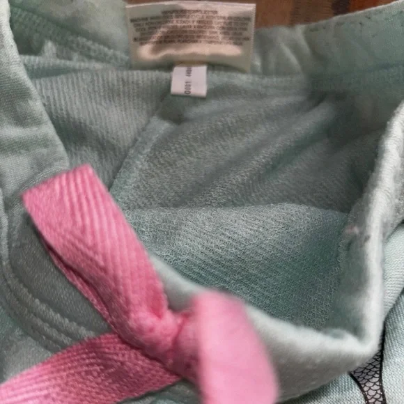 I'm really a mermaid gently loved girls 5y ish shorts perfect for summertime fun - Picture 5 of 6